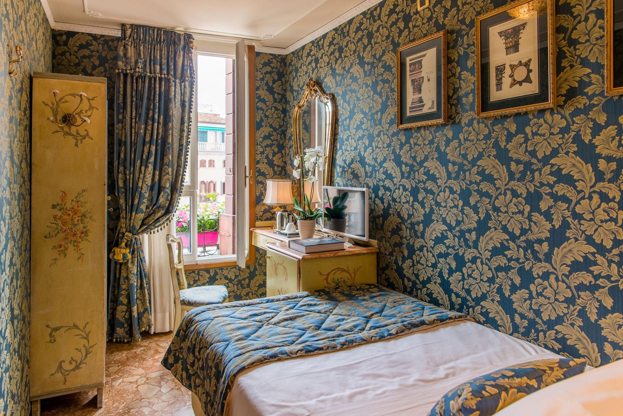 Santo Stefano 3* Venezia